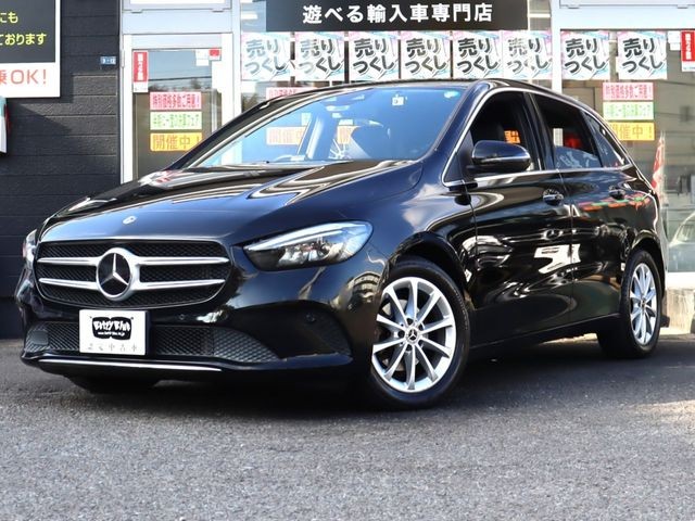 2019 Mercedes-Benz B180