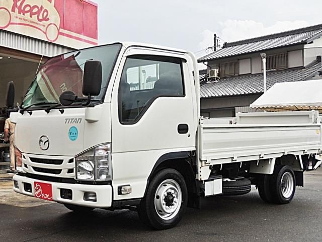 Mazda Titan