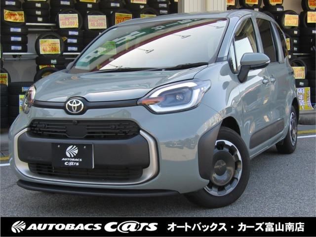 Toyota Sienta HV
