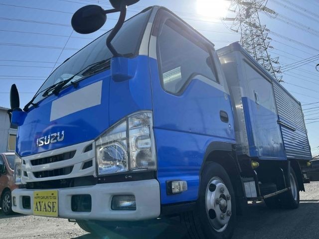 Isuzu ELF