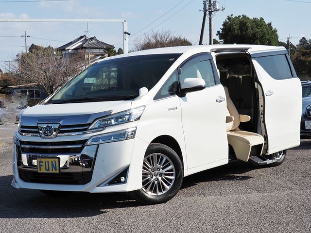 2020 Toyota Vellfire HV