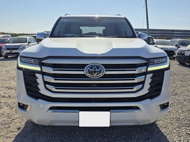 2023 Toyota Land Cruiser