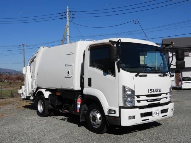 2016 Isuzu Forward