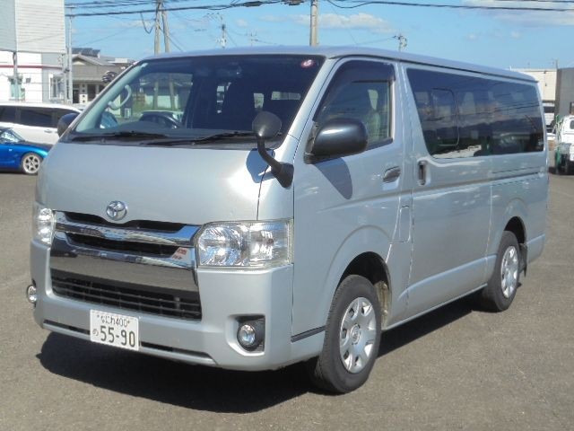 2014 Toyota Hiace V