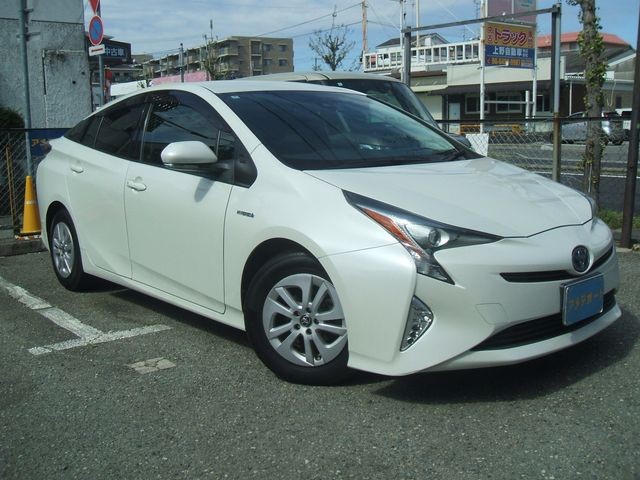 2016 Toyota Prius