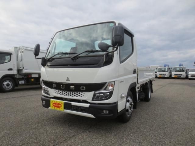 2024 Mitsubishi Canter T