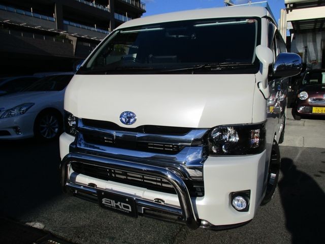 2018 Toyota Hiace W
