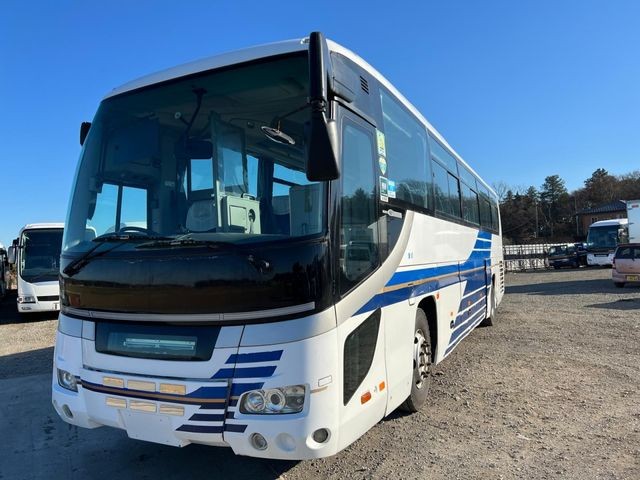 Isuzu Gala