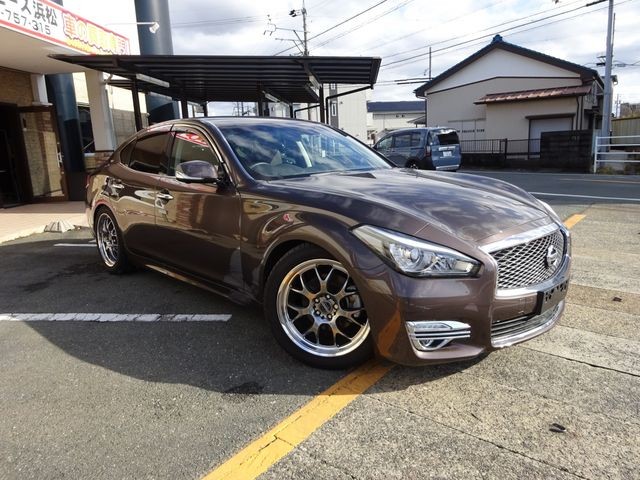 2020 Nissan Fuga