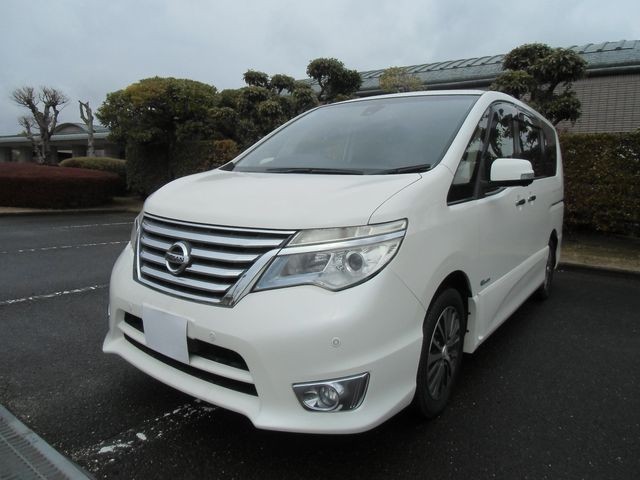 2014 Nissan Serena HV