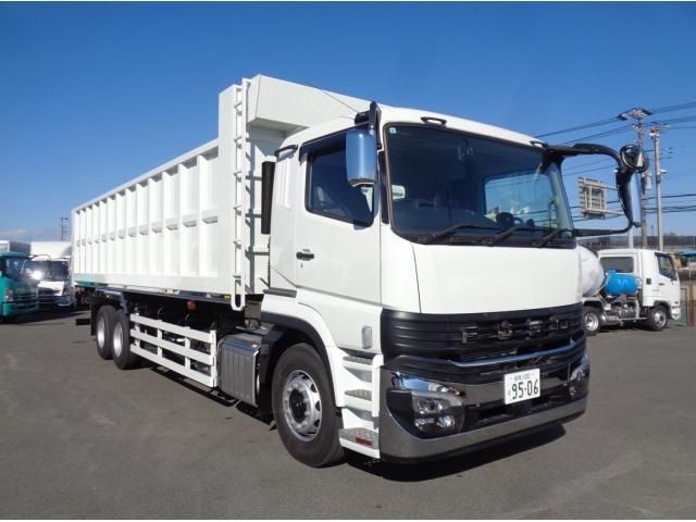 Mitsubishi Super Great