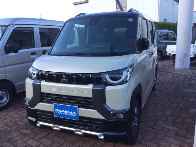 2024 Mitsubishi Delica Mini