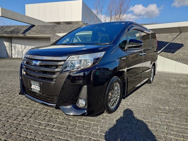 2016 Toyota Noah HV