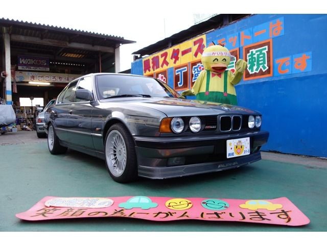BMW Alpina B10