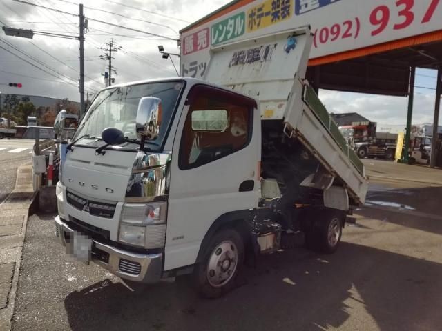 2013 Mitsubishi Canter T