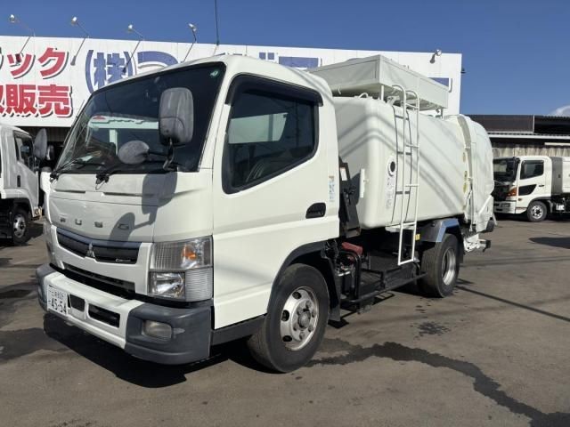 2020 Mitsubishi Canter T