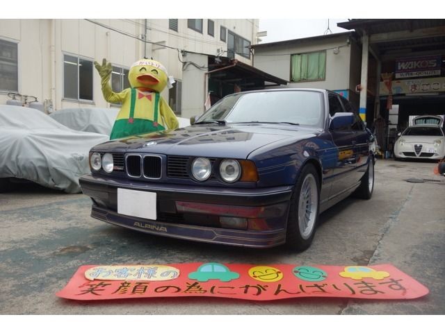 BMW Alpina B10