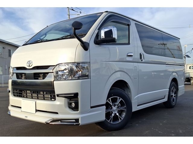 Toyota Hiace V
