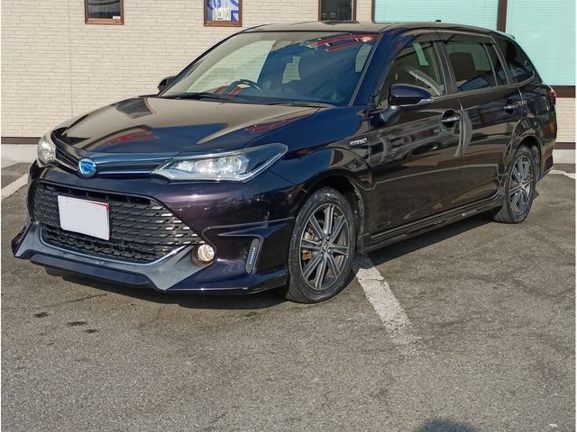 Toyota Fielder HV