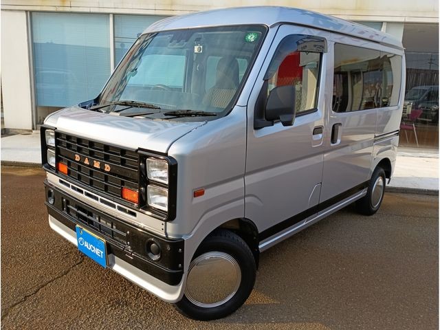 2022 Daihatsu Hijet Cargo