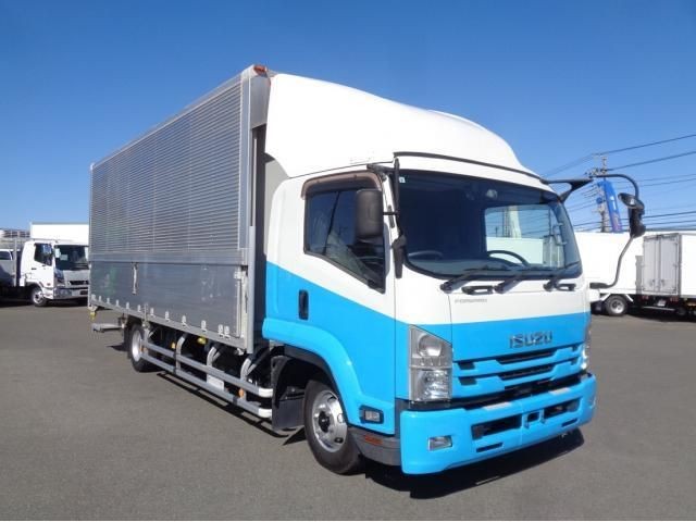 2019 Isuzu Forward