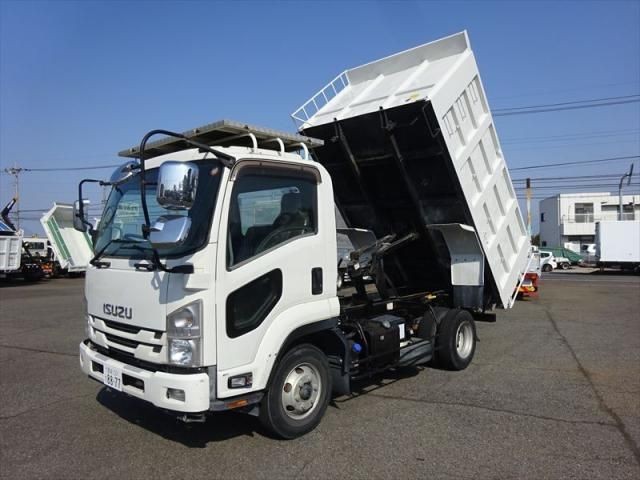 2020 Isuzu Forward