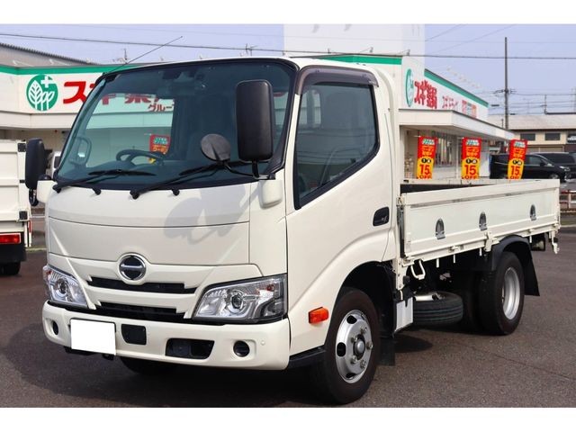 2024 Hino Dutro