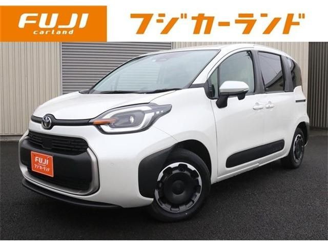Toyota Sienta HV