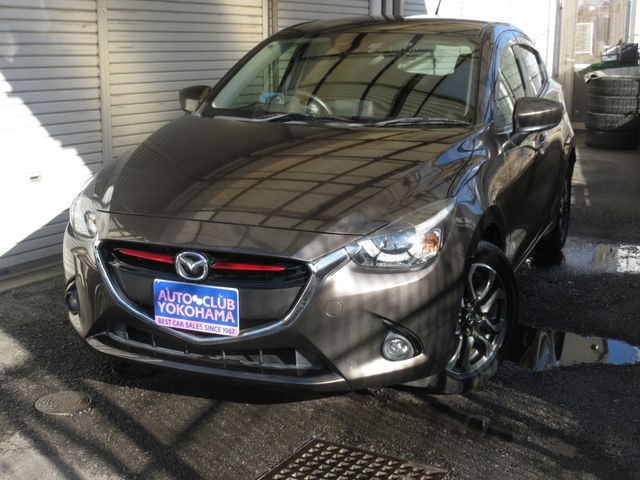 2015 Mazda Demio
