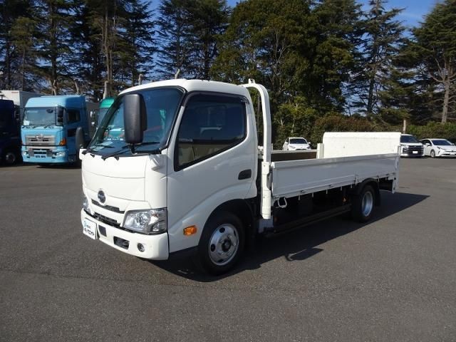 2024 Hino Dutro
