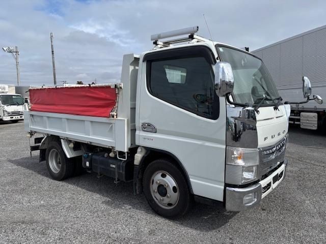 2021 Mitsubishi Canter T