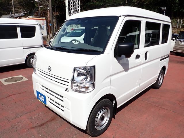 Nissan Clipper V
