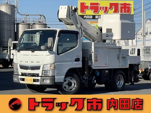 2017 Mitsubishi Canter T