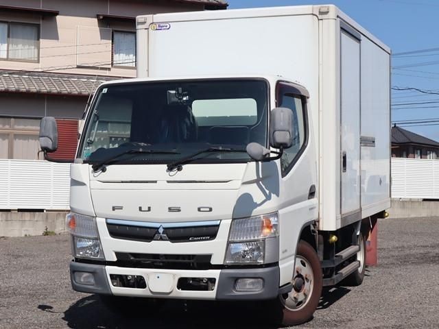 2017 Mitsubishi Canter T