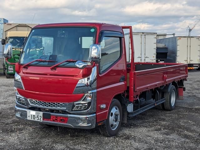 2024 Mitsubishi Canter T