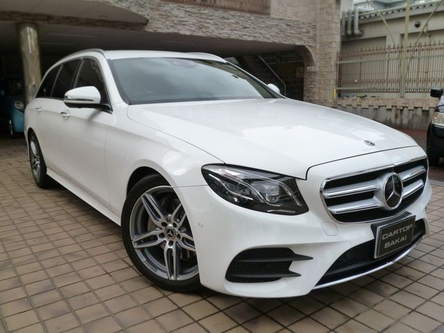 Mercedes-Benz E200