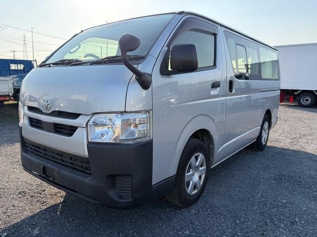 2020 Toyota Hiace V