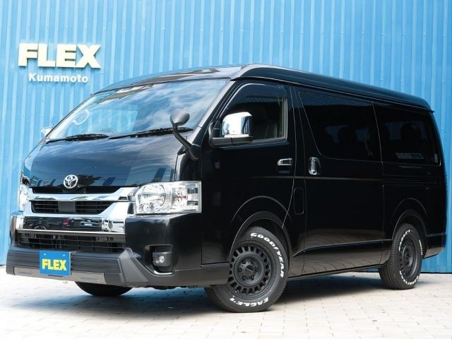 2022 Toyota Hiace W