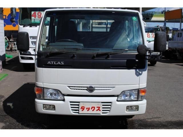 Nissan Atlas