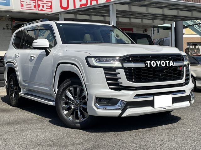 2023 Toyota Land Cruiser