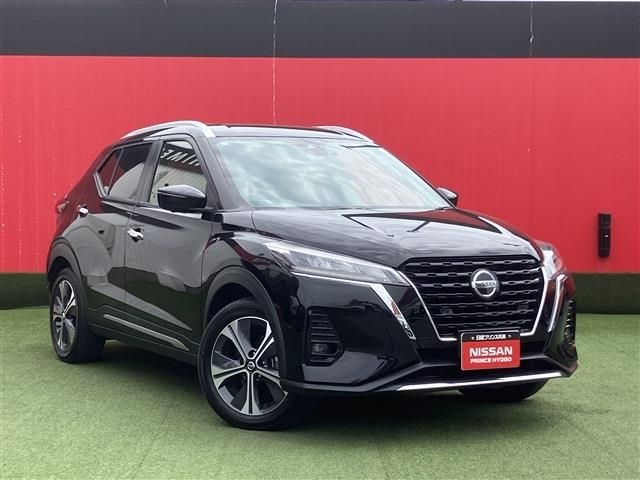 2023 Nissan Kicks