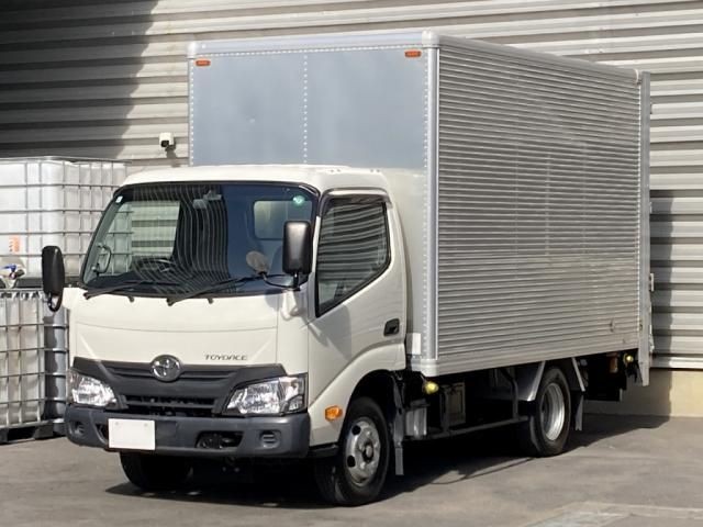 2017 Toyota Toyoace
