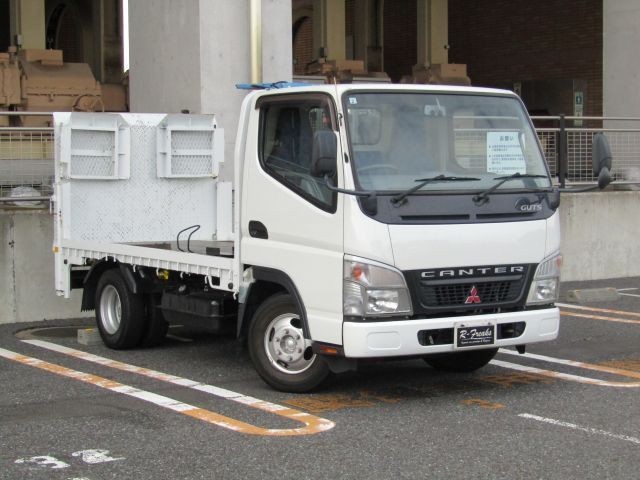 2006 Mitsubishi Canter T