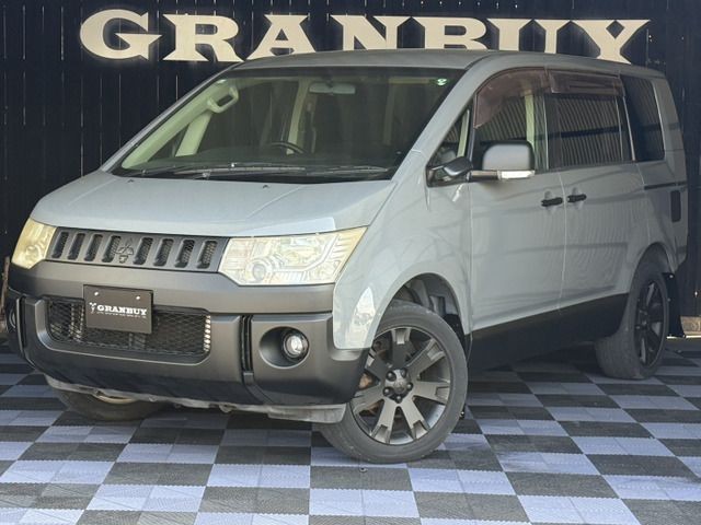 2007 Mitsubishi Delica D5