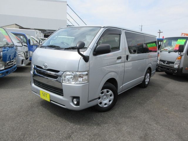 2020 Toyota Hiace V