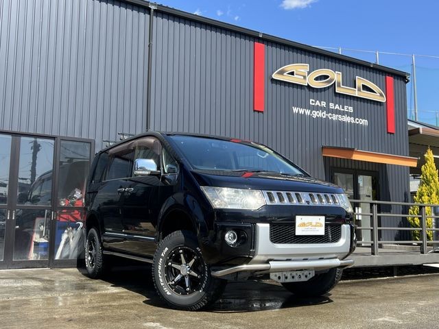 2008 Mitsubishi Delica D5