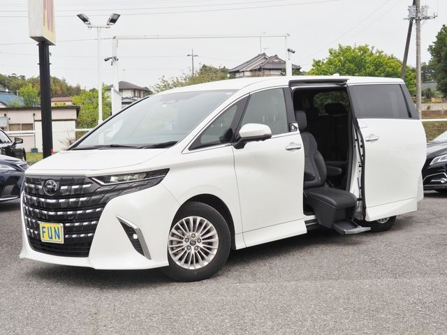Toyota Alphard HV