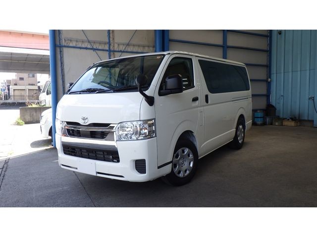 Toyota Hiace V