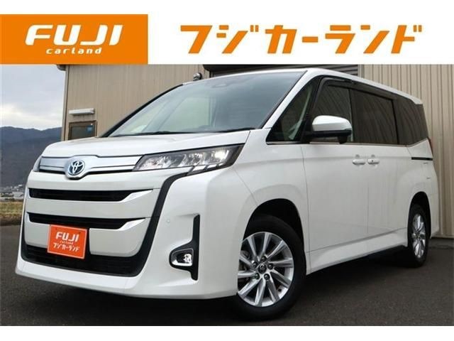 Toyota Noah HV