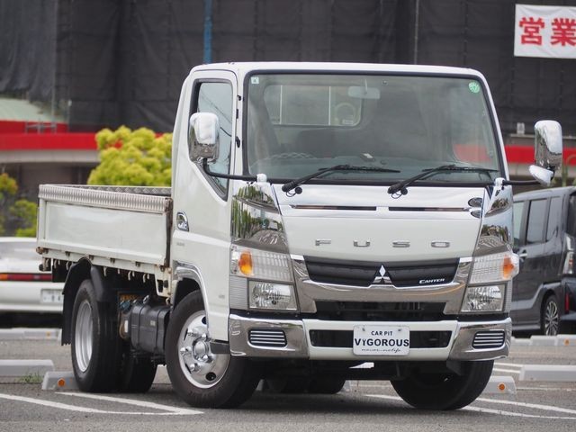 2015 Mitsubishi Canter T